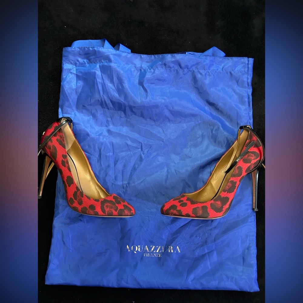 Aquazzura Daiquiri Red Leopard Pump w/Ankle Strap
Sz37.5